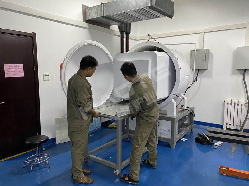 西安交通大學(xué)真空氣氛爐客戶案例